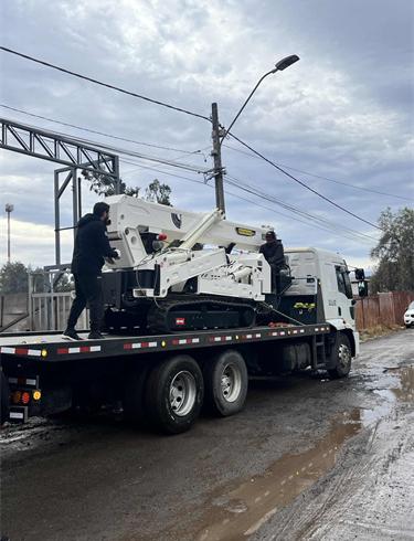 America 8 Tons Spider Crane Transaction Case