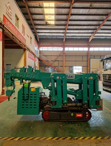 Application of Small and Powerful Spider Crane in Modern Engineering